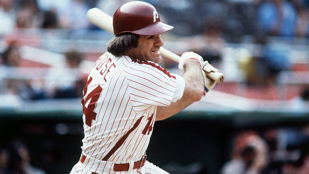 Pete Rose bats during the game