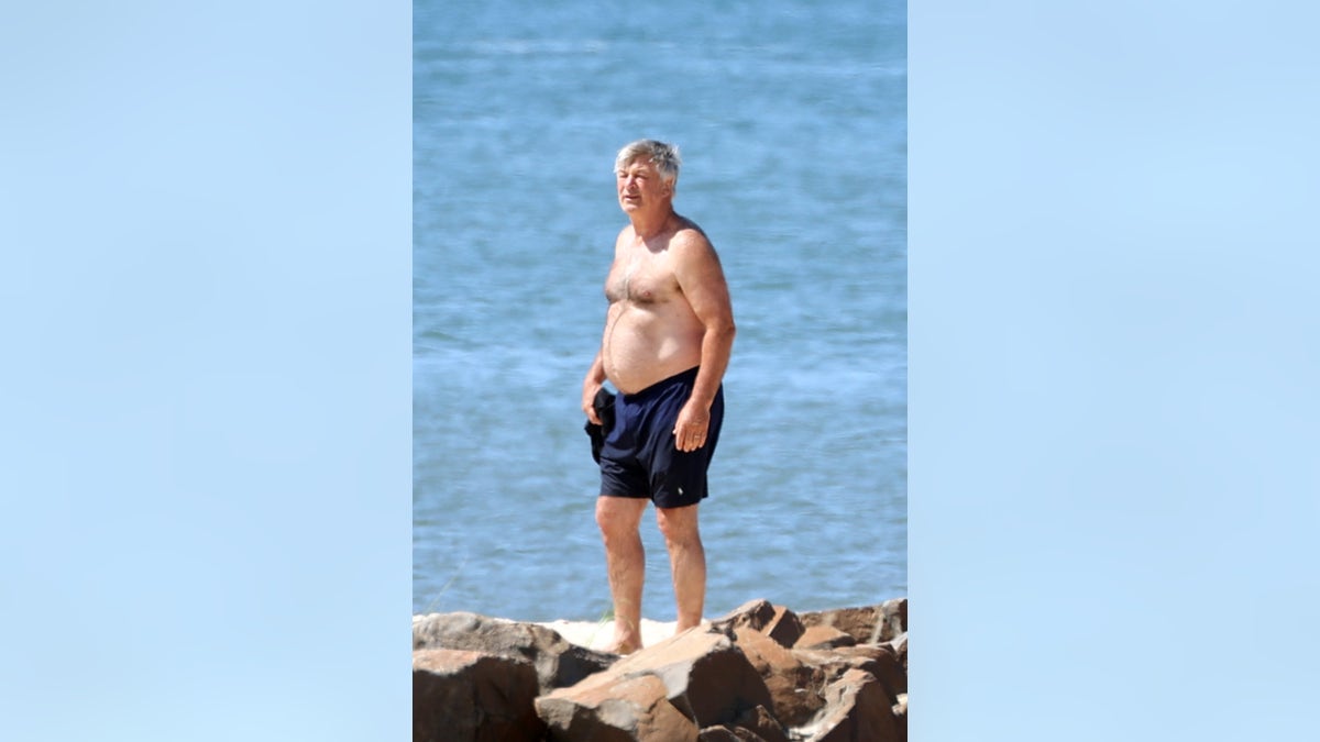 Alec Baldwin enjoyed a solo stroll by the ocean in The Hamptons.