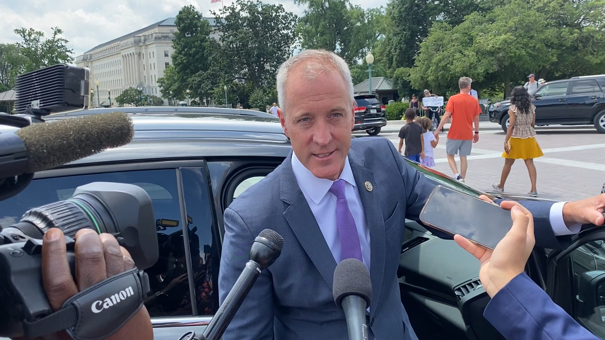 Rep. Maloney speaks to reporters