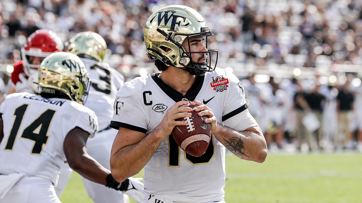 Sam Hartman at the Gator Bowl