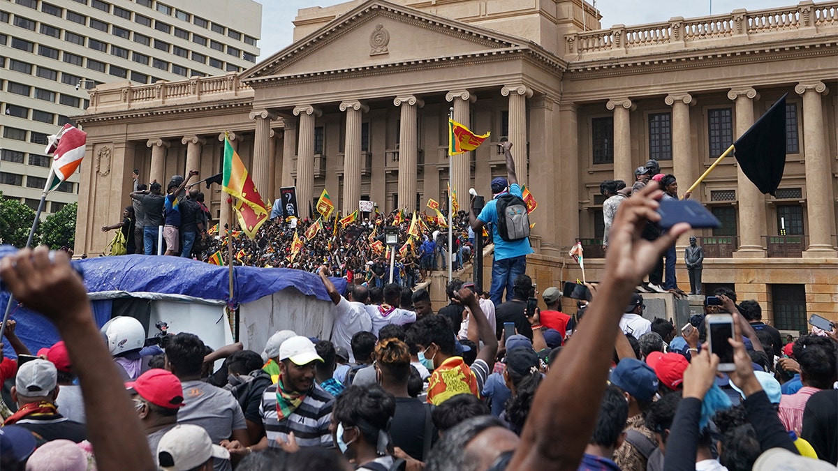 Sri Lankan demonstrators