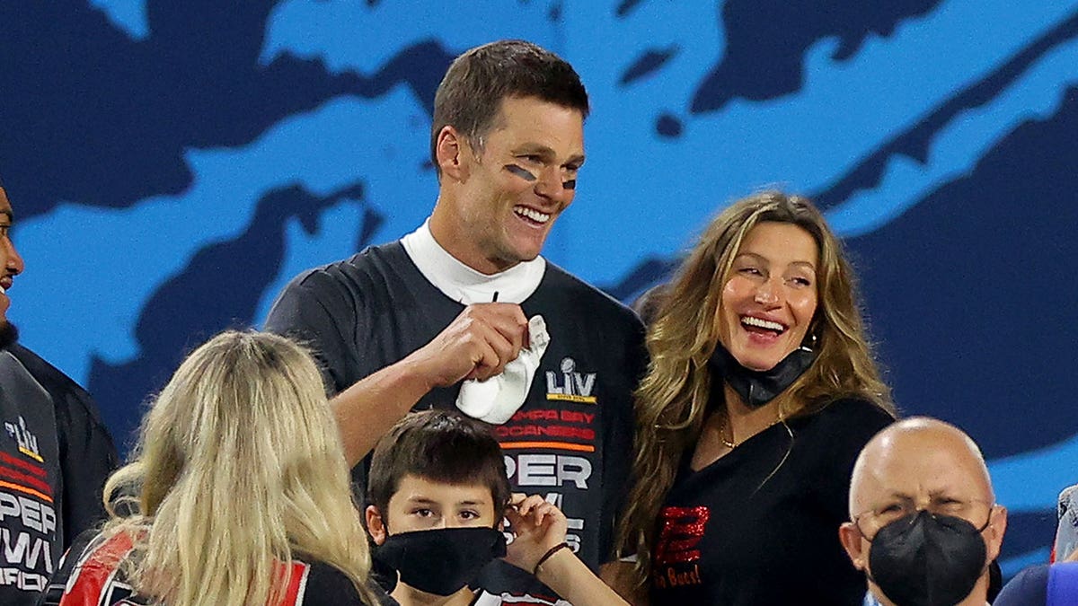 Tom Brady and Gisele Bundchen after Super Bowl win