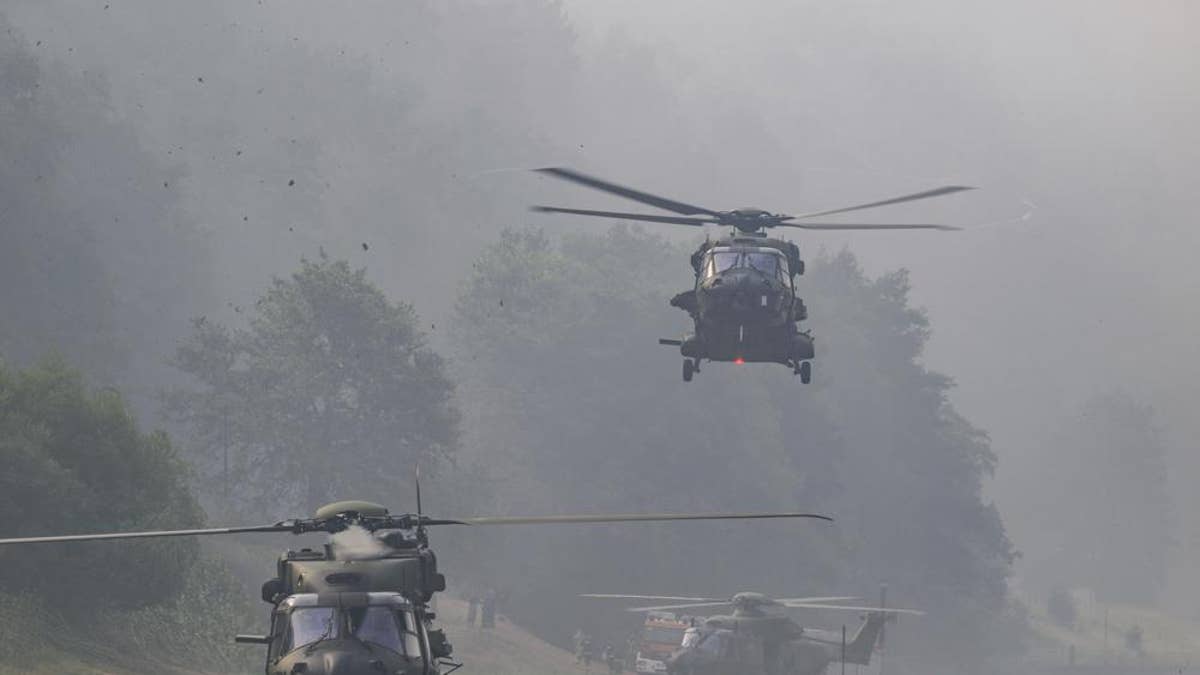 Helicopters fight fires in Europe