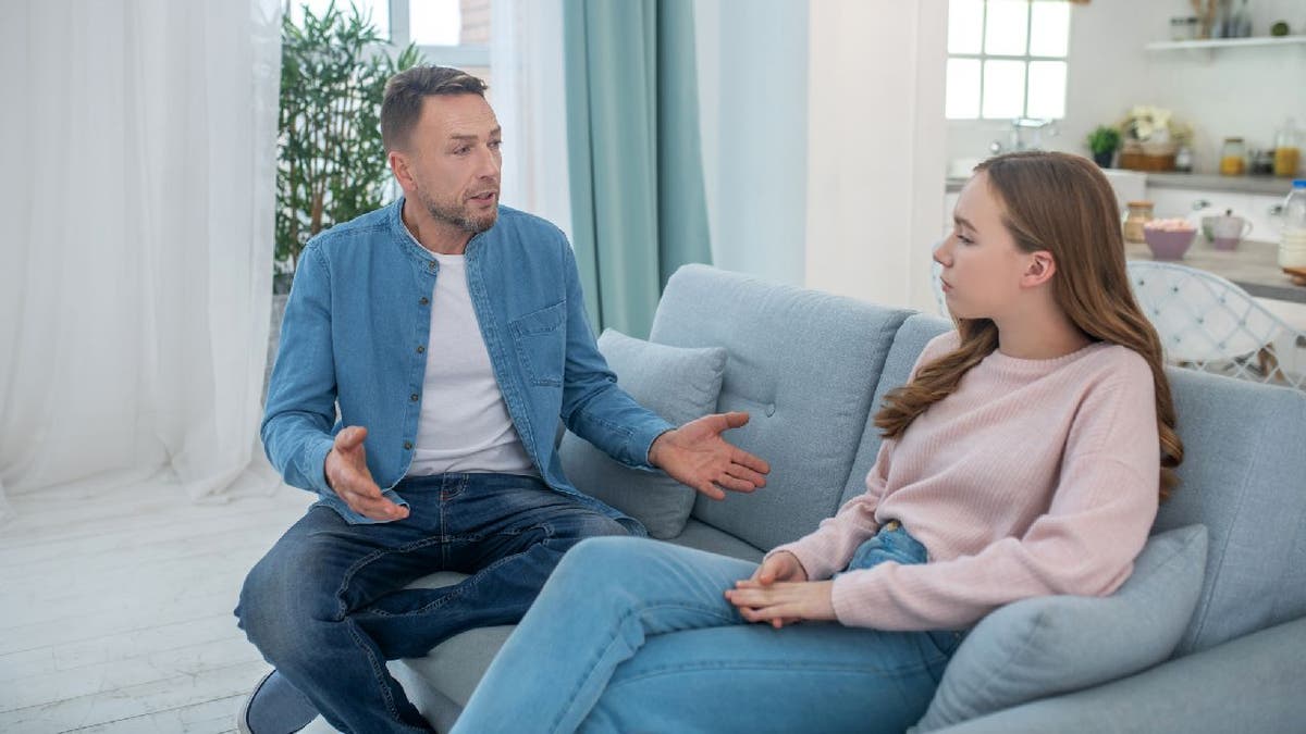 Dad has serious conversation with daughter