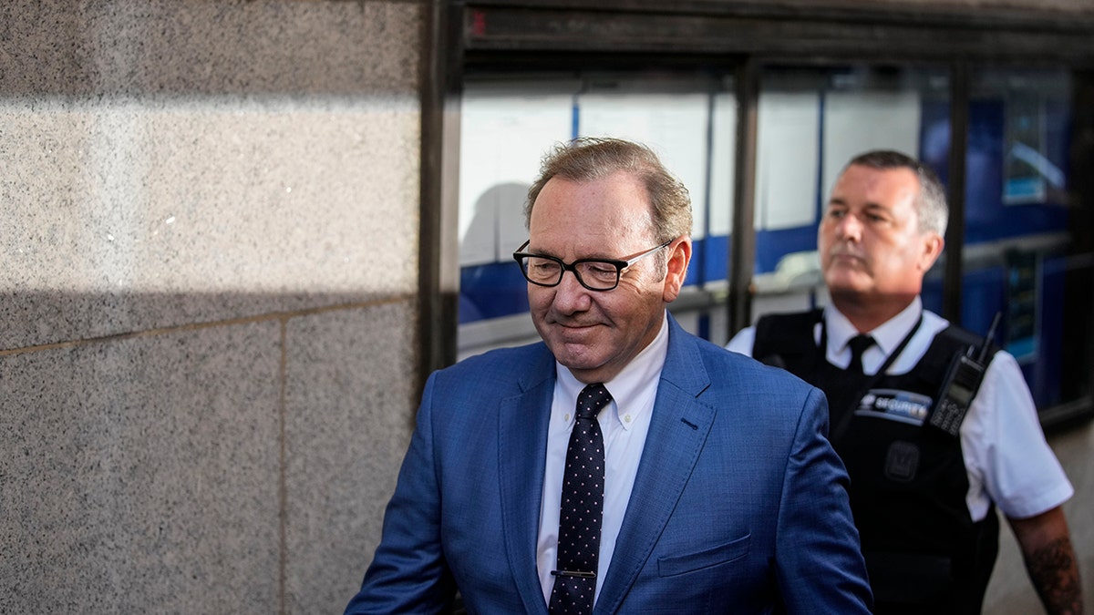 Kevin Spacey Finishes His Testimony In New York Civil Sex Abuse Trial ...