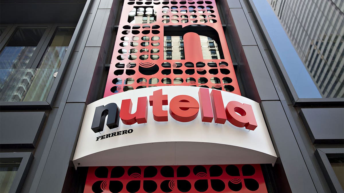 Nutella cafe 