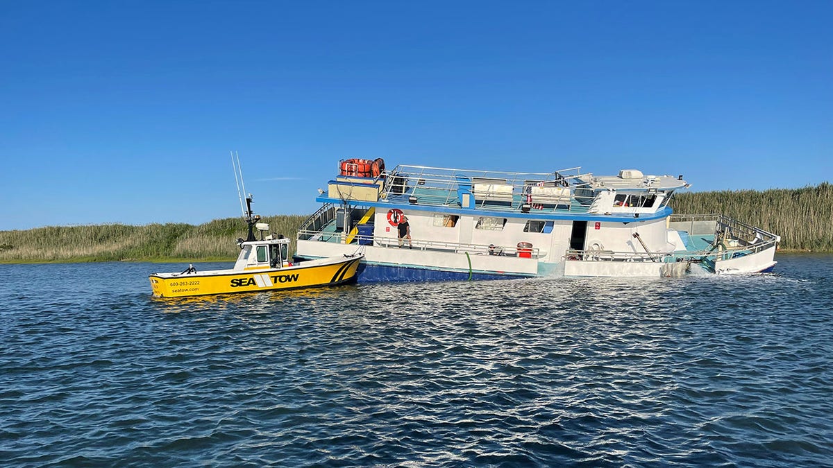 boat rescue good samaritan 