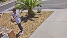 Las Vegas attempted murder caught on video: Homeowner narrowly escapes being shot after suspect’s gun jams