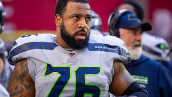 NFL free agent Duane Brown arrested for carrying a gun while going through TSA