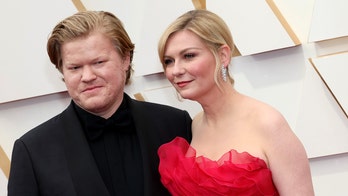 Kirsten Dunst officially marries fiancé Jesse Plemons after 5-year engagement