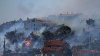 Hundreds evacuated as Greece battles 4 massive wildfires