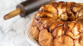 Peanut butter cup monkey bread recipe goes viral: 'Family favorite'