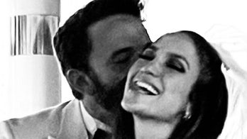 Jennifer Lopez announces marriage to Ben Affleck in surprise wedding: 'We did it. Love is beautiful'