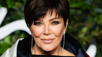 Kris Jenner shows off makeup-free face and gets compliments: 'Doesn't even look 60, more like 40'
