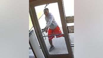 Oklahoma man pointed gun at Auto Zone employees after phone call put on hold, police say