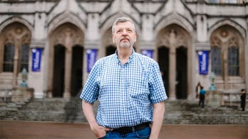 University of Washington professor sues school, alleging free-speech violation