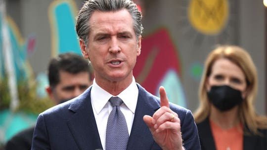 Gov. Newsom blasts Oakland leaders for not handling rampant homeless encampments