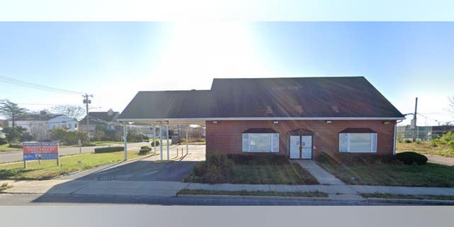 2025 Park Street, a vacant lot that the Village of Atlantic Beach is aiming to seize from Chabad of the Beaches