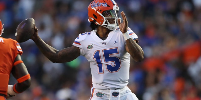 Florida Gators quarterback Anthony Richardson, #15, makes a pass attempt during the Florida Spring football game on Thursday, April 14, 2022 at Ben Hill Griffin Stadium at Florida Field in Gainesville, FL.