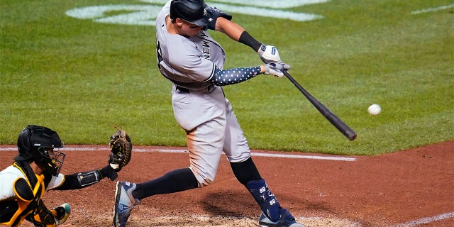 New York Yankees' Aaron Judge hits a grand slam off Pittsburgh Pirates relief pitcher Manny Banuelos during the eighth inning of a baseball game in Pittsburgh, Wednesday, July 6, 2022.