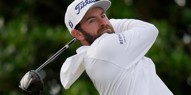 Cameron Young of the USA plays from the 3rd tee during the first round of the British Open at the Old Course in St. Louis. Andrews, Scotland Thursday 14 July 2022