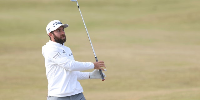 Cameron Young of the USA strikes on the 4th hole during the first round of the British Open at the Old Course in St. Louis. Andrews, Scotland Thursday 14 July 2022