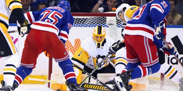 Casey DeSmith makes a save