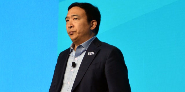 Andrew Yang calls for the disruption of the two-party system at the libertarian FreedomFest conference on July 16, 2022.