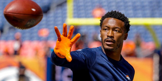 Denver Broncos wide receiver Demaryius Thomas (88) catches a pass before an NFL football game against the Seattle Seahawks in Denver, Sept. 9, 2018. Former NFL star Demaryius Thomas, who died last December at age 33, had CTE, his family said Tuesday, July 5, 2022.