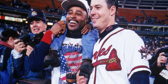 Atlanta Braves World Series Champion Dwight Smith Dead At 58 1 Dwight Smith and pitcher Greg Maddux of the Atlanta Braves celebrate their 1995 World Series championship after defeating the Cleveland Indians in Game 6 at Atlanta-Fulton County Stadium on Oct. 28, 1995, in Atlanta.