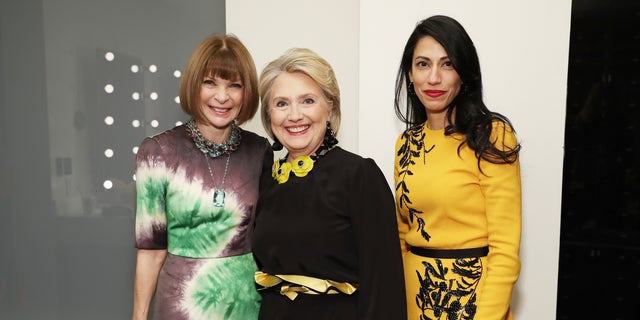 Anna Wintour, Hillary Clinton and Huma Abedin pose backstage at the 2018 Glamor Women Of The Year Awards: Women Rise on November 12, 2018 in New York City. 