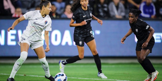 Jailyne Daniels of the North Carolina Courage is seen passing the ball against Angel City FC at the Bank of California Stadium on April 29, 2022 in Los Angeles.