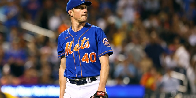 Chris Bassitt #40 of the New York Mets in action against the Milwaukee Brewers during a game at Citi Field on June 14, 2022 in New York City. The Mets defeated the Brewers 4-0.