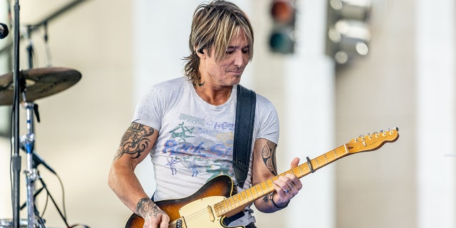Keith Urban has been keeping busy touring this year.