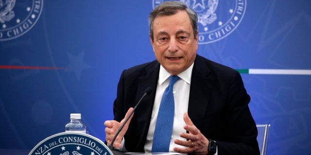 ROME, ITALY - JULY 12: Italian Prime Minister Mario Draghi during the press conference at the Prime Minister's Multifunctional Hall on July 12, 2022 in Rome, Italy.  (Photo by Massimo Di Vita / Massimo Di Vita Archive / Mondadori Portfolio via Getty Images)