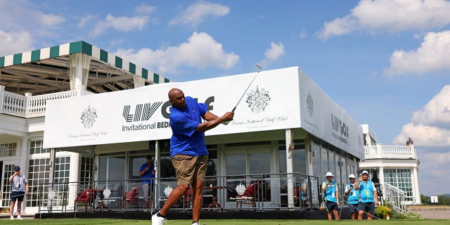 Charles Barkley plays his shot from the 16th tee during the pro-am prior to the LIV Golf Invitational - Bedminster at Trump National Golf Club in Bedminster, N.J., on July 28, 2022.