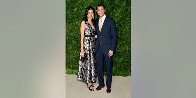 Huma Abedin and Anthony Weiner attend the 12th annual CFDA/Vogue Fashion Fund Awards at Spring Studios on Nov. 2, 2015, in New York City. 