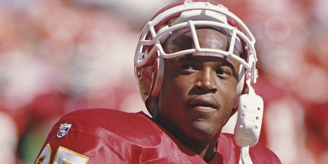 William White of the Kansas City Chiefs during a game against the New York Giants at Arrowhead Stadium in Kansas City, Missouri, September 3. 10, 1995.