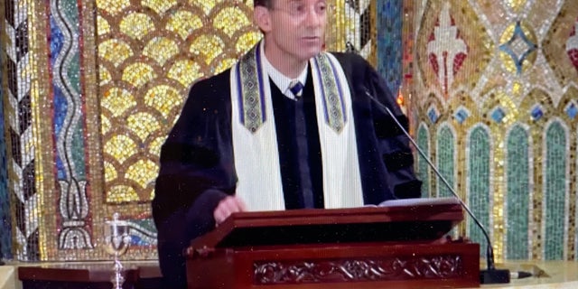 Children traumatized by war in Ukraine find mentors from unexpected places 7 Rabbi Joshua Davidson described a special mission to the Ukraine border recently to his congregation in New York City during a Friday evening service.