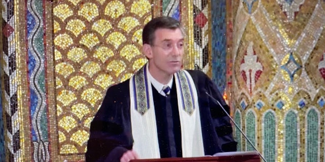 Rabbi Joshua Davidson described a special mission to the Ukraine border recently to his congregation in New York City during a Friday evening service. 