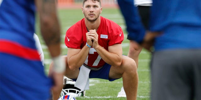 Buffalo Bills quarterback Josh Allen (17) practices during practice at the NFL football team's training camp in Pittsford, NY, Sunday July 24, 2022. 