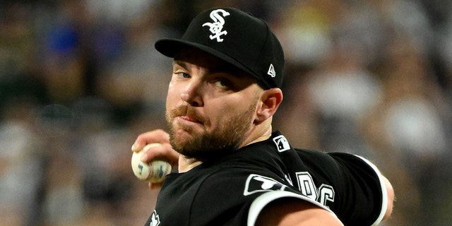 Liam Hendriks #31 of the Chicago White Sox pitches against the New York Yankees on May 14, 2022 at Guaranteed Rate Field in Chicago, Illinois.