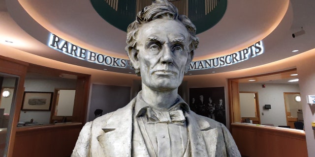 Bust of Abraham Lincoln: Cornell Cast Collection