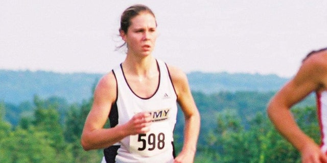 Maura Murray excelled at long-distance running, according to her sister Julie.