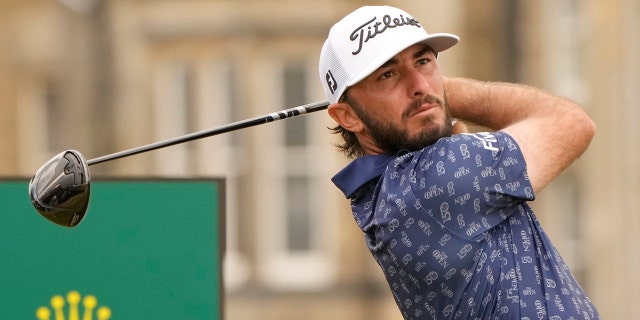 Max Homa plays from the 4th tee during the first round of the British Open golf championship on the Old Course at St. Andrews, Scotland, on July 14, 2022.