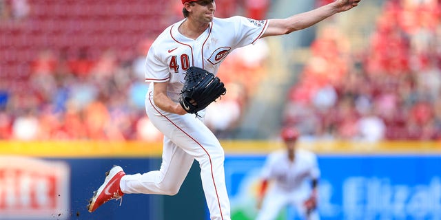 Cincinnati Reds pitcher Nick Lodolo throws during the first inning of the team's baseball game against the New York Mets on Tuesday, July 5, 2022 in Cincinnati. 