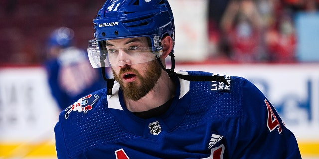 Montreal Canadiens left wing Paul Byron, #41, wearing a special jersey at warm-up the Ottawa Senators versus the Montreal Canadiens game on April 05, 2022 at Bell Centre in Montreal, QC.
