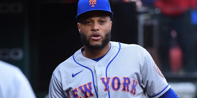The No. 24 Robinson Cano of the New York Mets looks up against the St. Louis. Louis Cardinals at Bush Stadium on April 25, 2022 in St. Louis, Missouri.