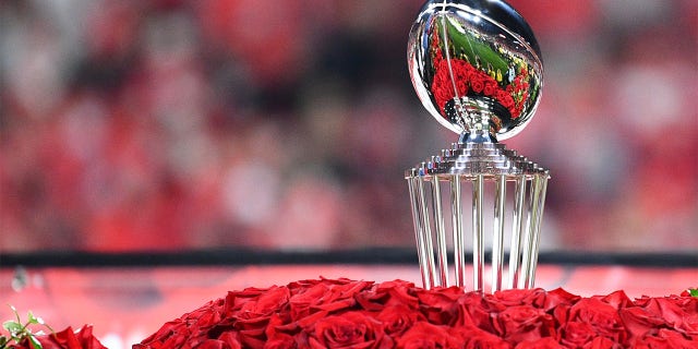 A view of the trophy after the Rose Bowl game between the Ohio State Buckeyes and the Utah Utes on January 1, 2022 at the Rose Bowl in Pasadena, CA.