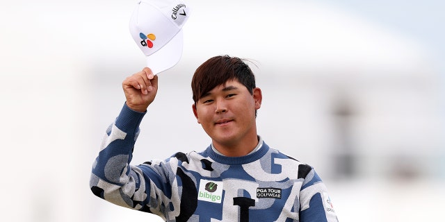Si Woo Kim of South Korea reacts after a chip on the 17th hole during Day One of The 150th Open at St Andrews Old Course on July 14, 2022, in St Andrews, Scotland.